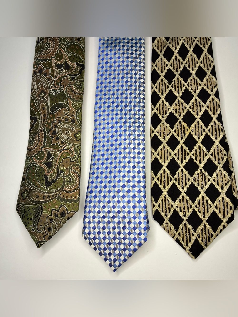 3 -Geoffrey Beene Silk Ties Modern/vintage lot Geometric/ Paisley patterns